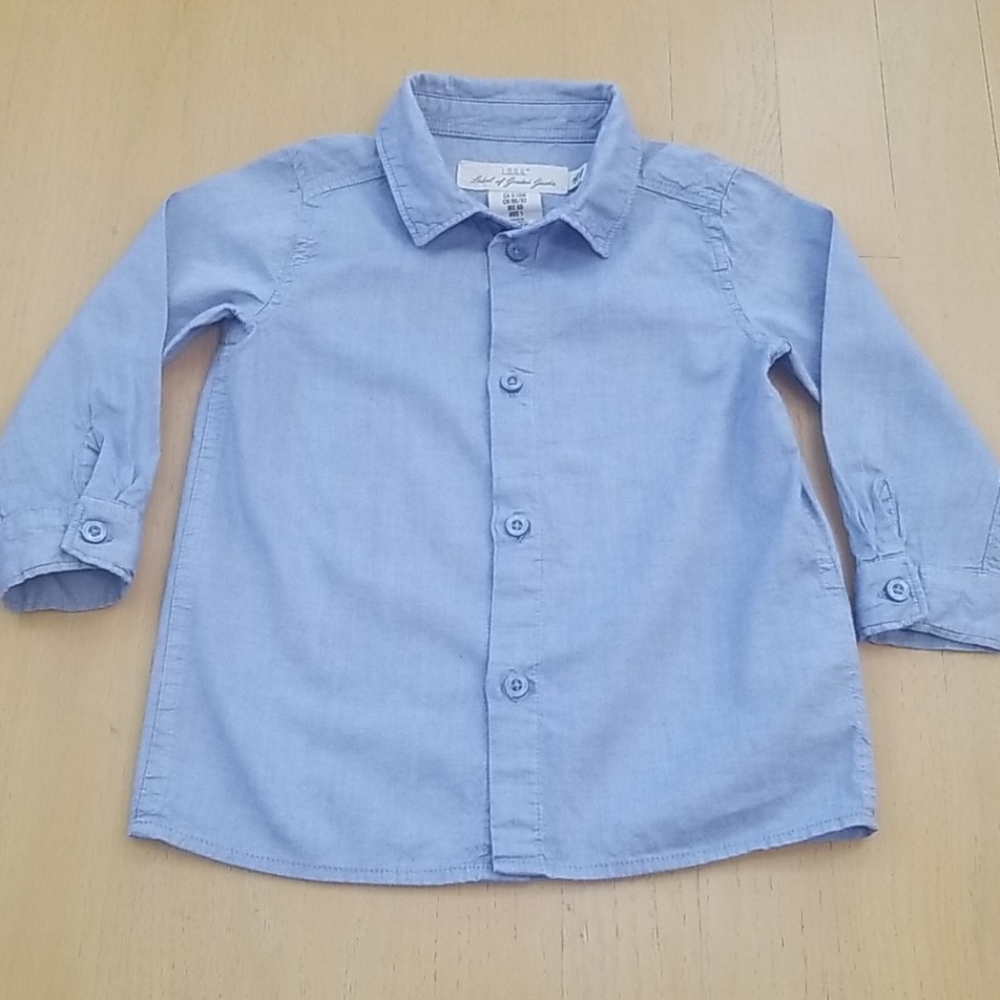 H and M Blue Button Down Collared Shirt